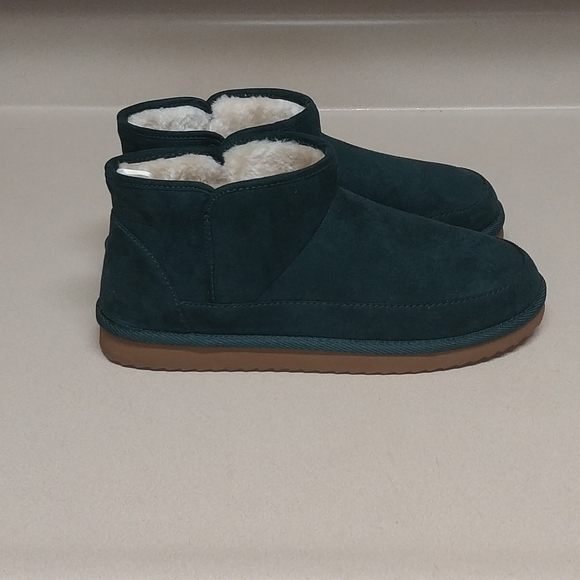 OLD NAVY lined green & gum rubber boots outdoor & indoor size 7.5 - Picture 2 of 11